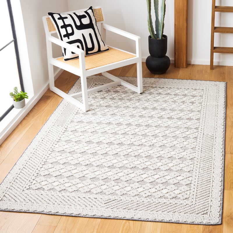 SAFAVIEH Global Siani Moroccan Indoor/ Outdoor Waterproof Patio Backyard - 5' 3" x 7' 6" - Light Grey/Dark Grey