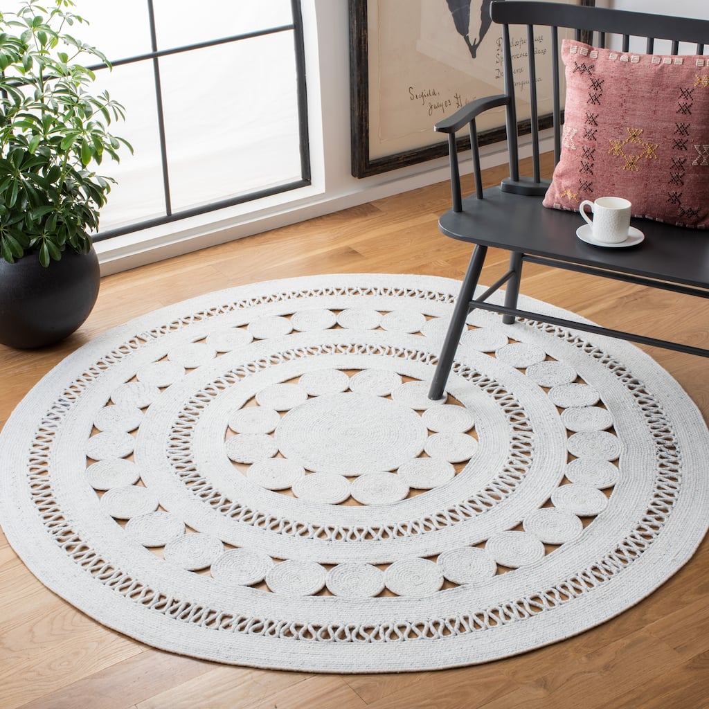 SAFAVIEH Handmade Cape Cod Nadjia Farmhouse Polyester Rug