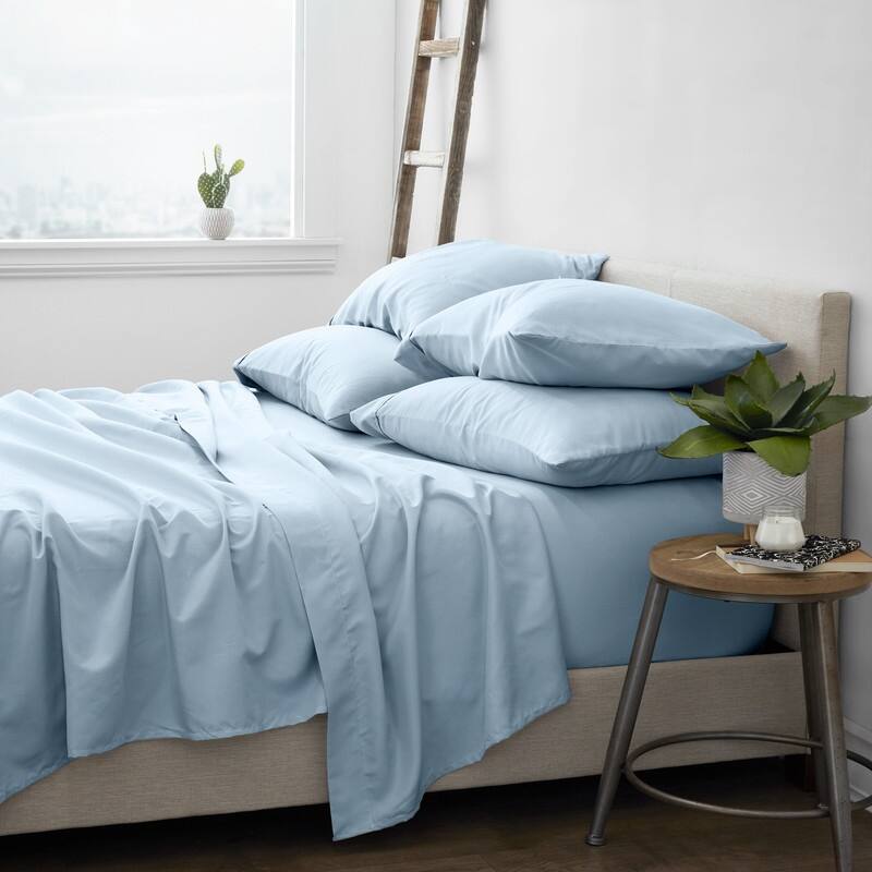 Soft Essentials Ultra-soft Deep Pocket 6-piece Microfiber Sheet Set - Queen - Light Blue