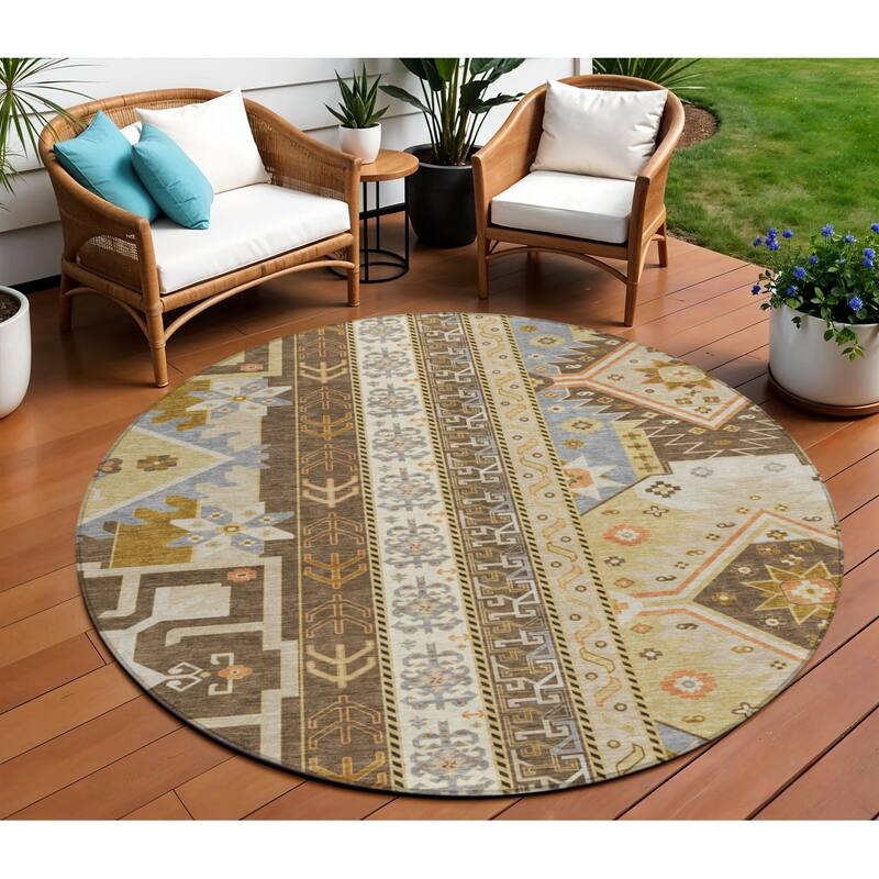 HomeRoots Aztec Transitional Rectangle Outdoor Rug - 8' Round