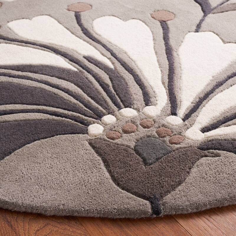 SAFAVIEH, Handmade Soho Renada Floral N.Z. Wool Rug