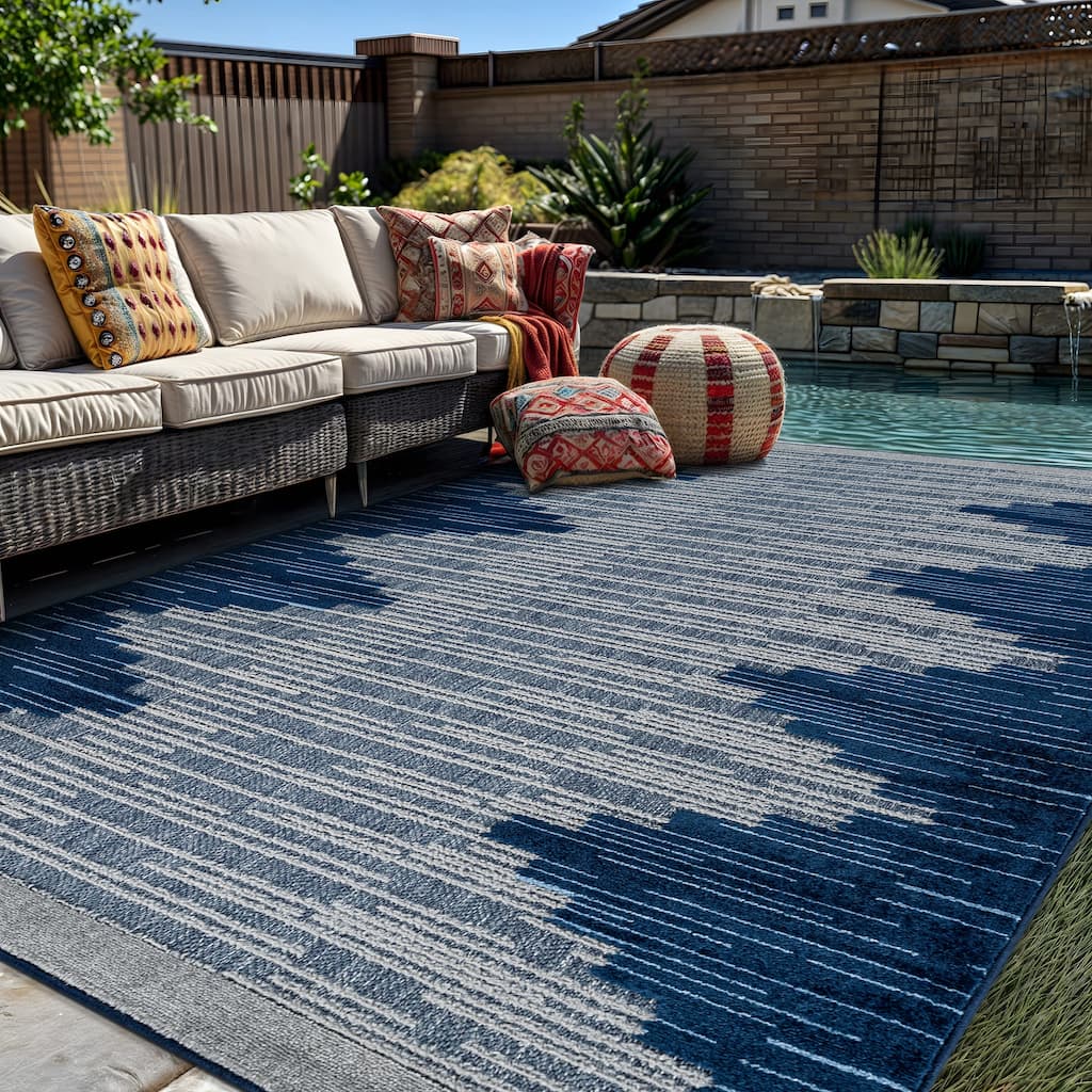 World Rug Gallery Indoor/Outdoor High-Low Textured Area Rug, Geometric Easy-Clean Patio Rug