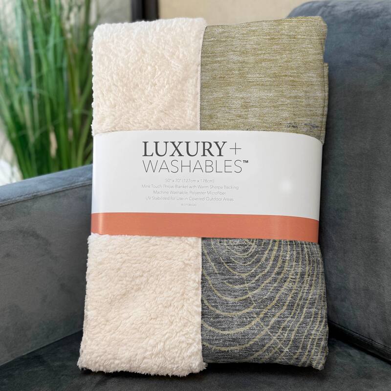 Premium Machine Washable Modern Wood Grain Sherpa Throw Blanket