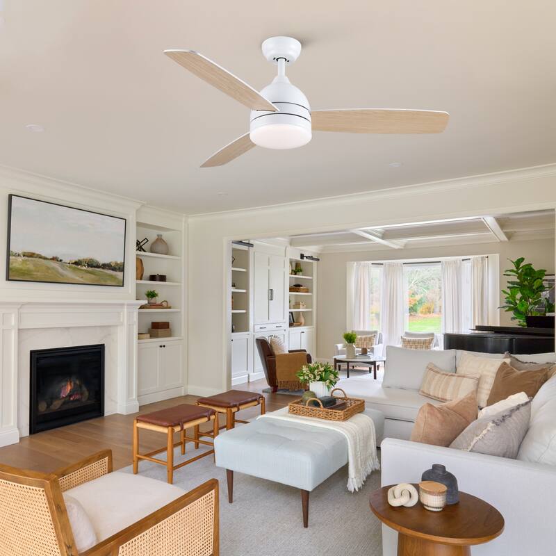 YUHAO 28 in. Integrated LED Indoor Matte White Ceiling Fans with Light Kit and Remote Control
