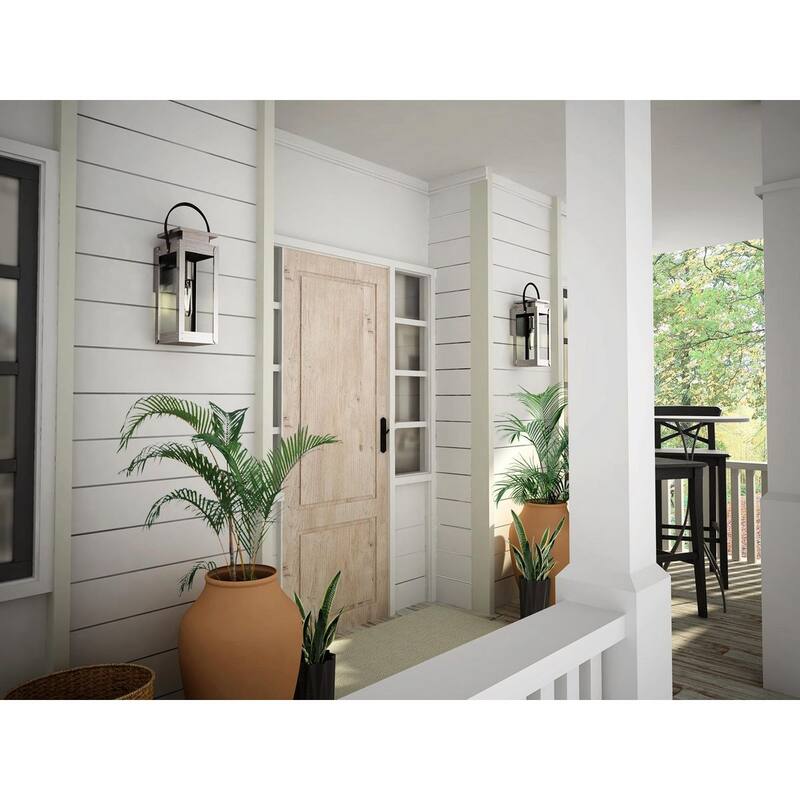 Union Square Collection One-Light Small Wall-Lantern - 15.870" x 7.620" x 7.000"
