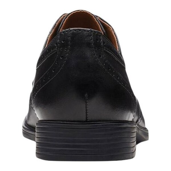clarks men's tilden wing oxford