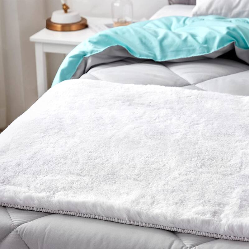 Chunky Bunny - Coma Inducer® End of Bed Runner - White