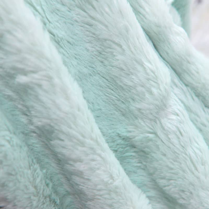 Belardo FauxFur Throw