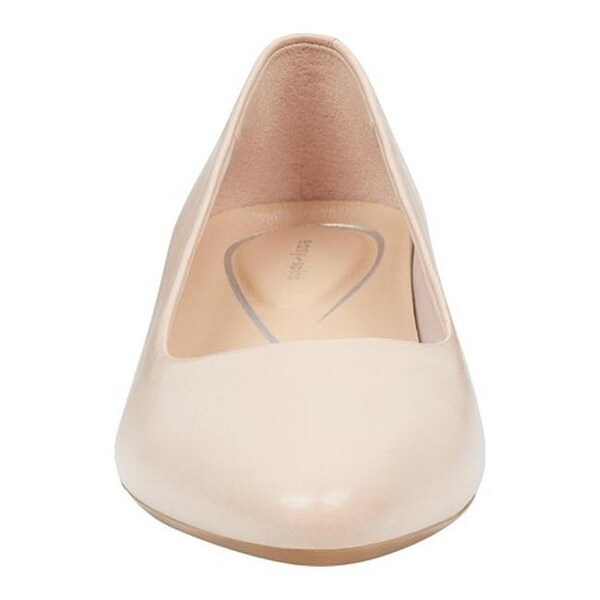 easy spirit women's caldise pump