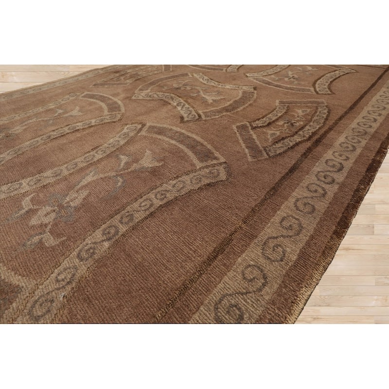 Hand Knotted Tibetan Taupe All-Over Wool & Silk Transitional Area Rug - 3' 10'' x 5' 8''