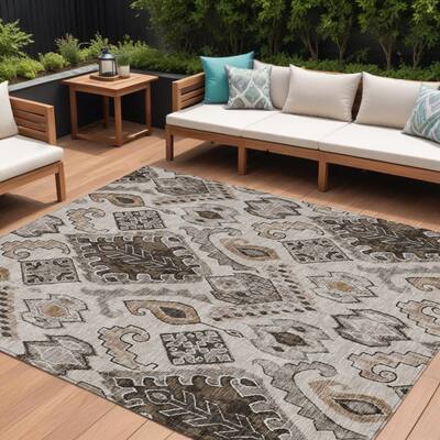 HomeRoots Moroccan Transitional Rectangle Outdoor Rug