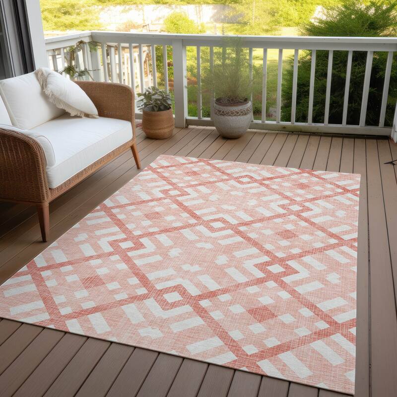 Machine Washable Indoor/ Outdoor Chantille Contemporary Trellis Rug