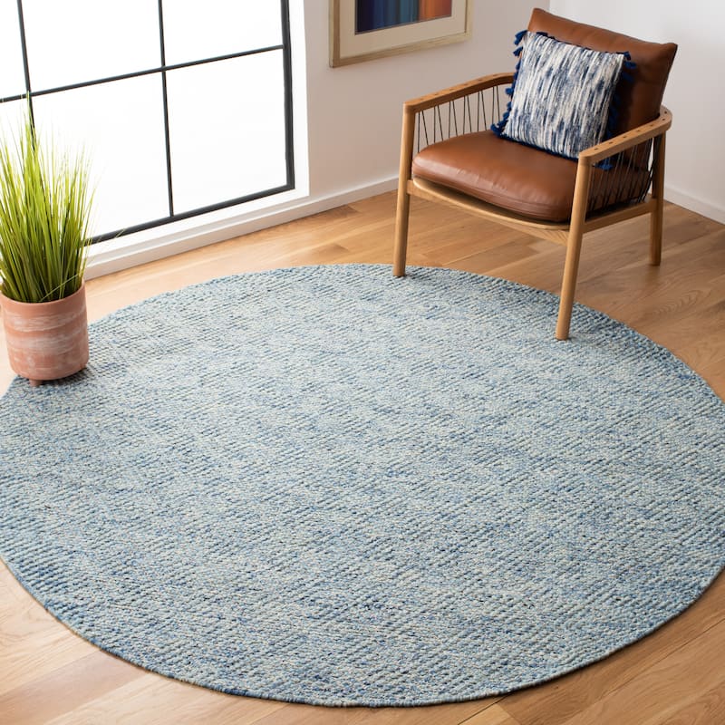 SAFAVIEH Natura Rimah Handmade Wool Area Rug - 4' Round - Blue - Round