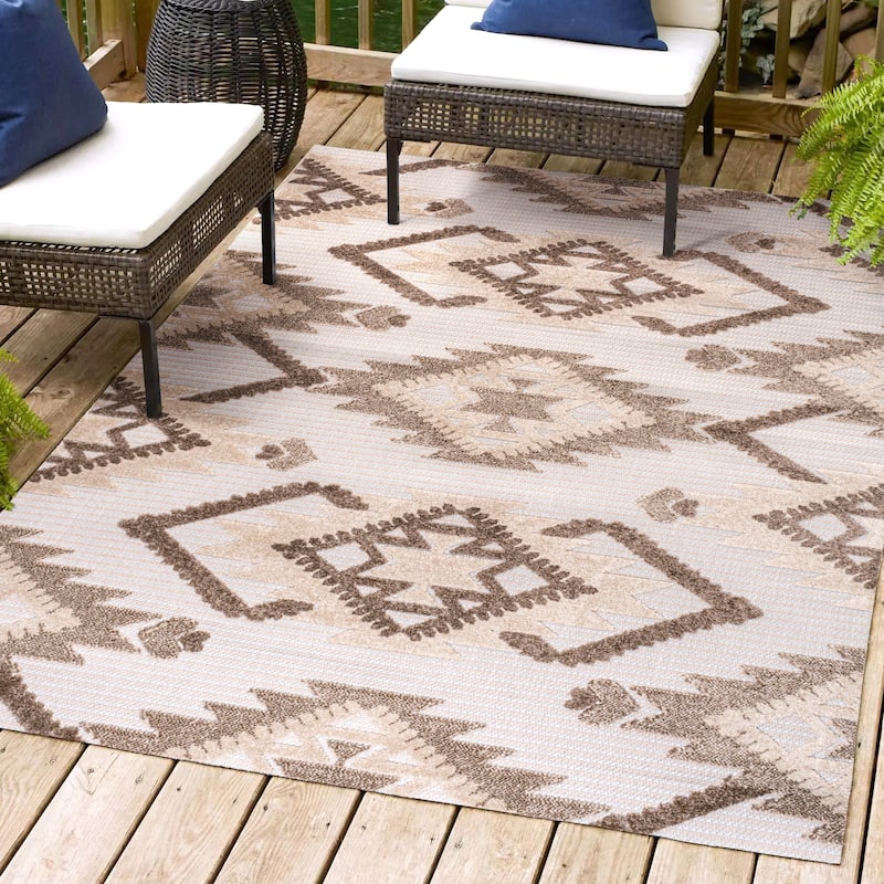 JONATHAN Y Duwun High-Low Pile Neutral Diamond Kilim Indoor/Outdoor Area Rug