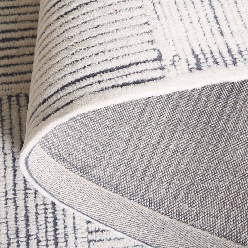 SAFAVIEH Handmade Metro Merilee Modern Wool Rug