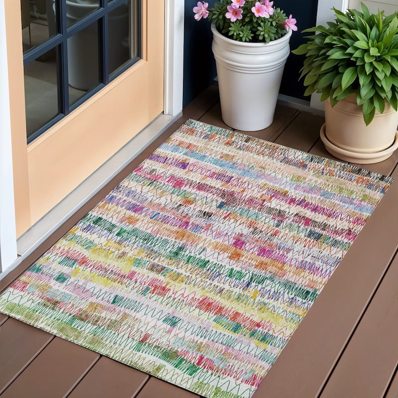 HomeRoots Striped Transitional Rectangle Outdoor Rug - 3' x 5'