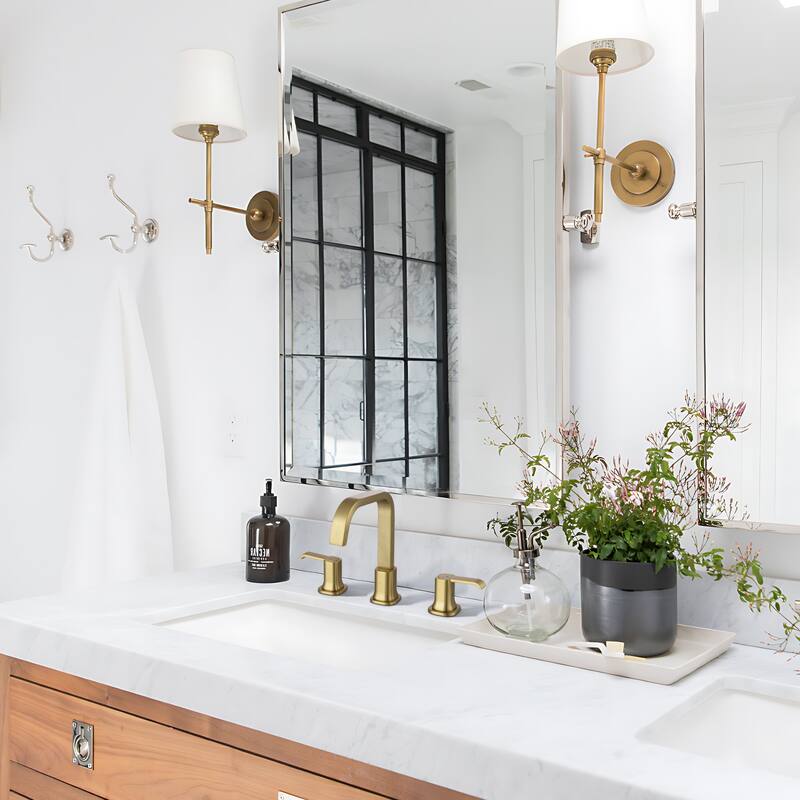 8 Inch Widespread Bathroom Faucet with Pop-up Drain Assembly 3 Holes Brass Modern Bathroom Sink Vanity Basin Faucets