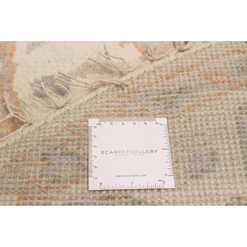 ECARPETGALLERY Hand-knotted Royal Oushak Ivory Wool Rug - 5'10 x 5'10
