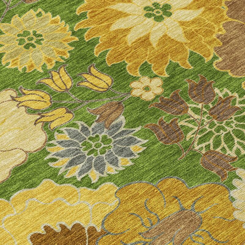 Machine Washable Indoor/ Outdoor Modern Floral Chantille Rug