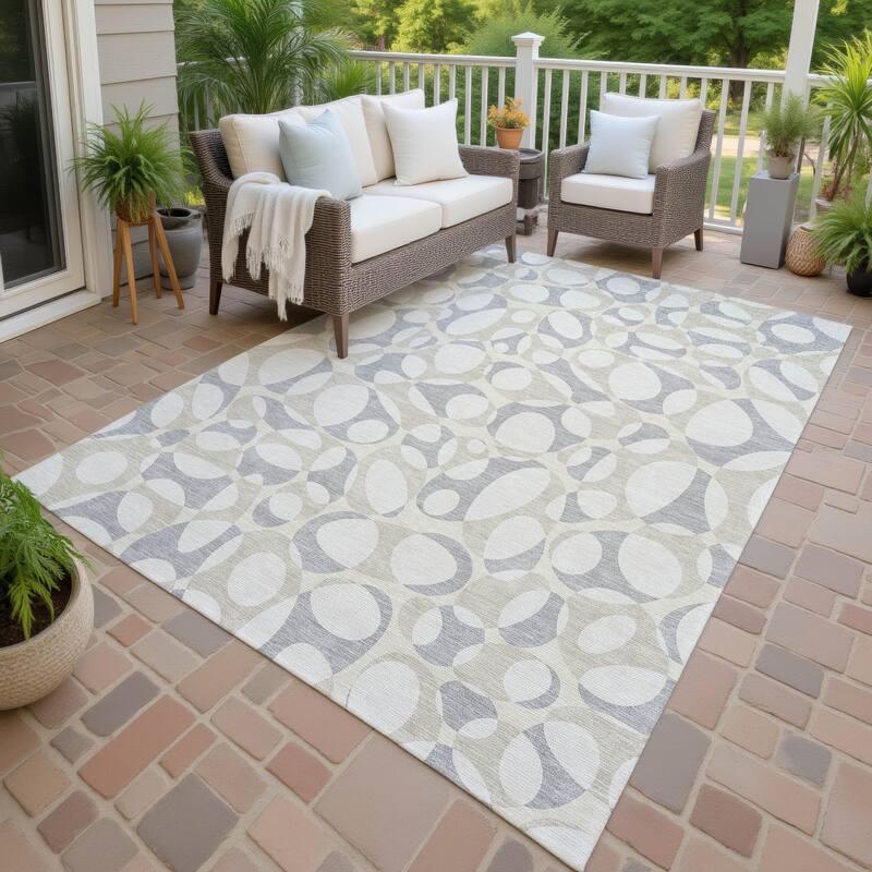 Machine Washable Indoor/ Outdoor Contemporary Saline Chantille Rug - Ivory - 8' x 10'