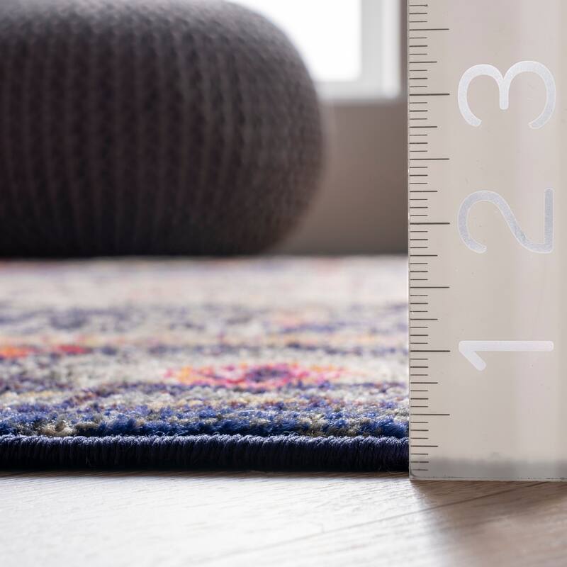 Nuloom Vintage Medallion Veronica Area Rug