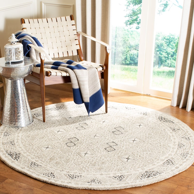 SAFAVIEH Handmade Micro-Loop Jelske Wool Rug - 5' Round - Grey/Ivory - Round