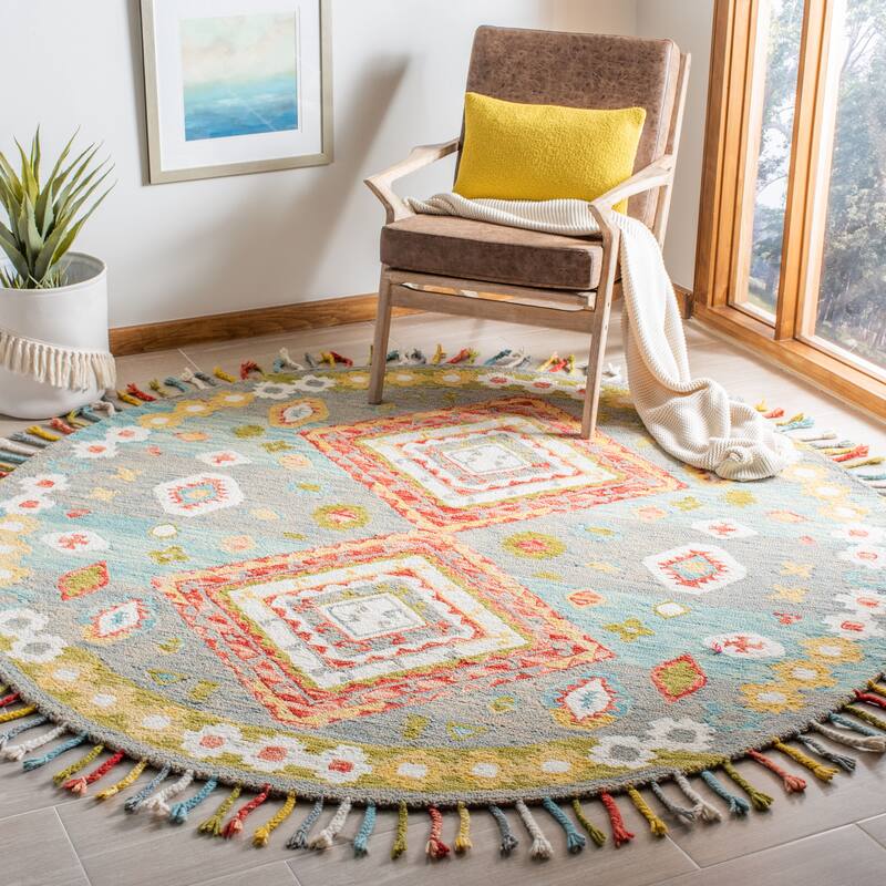 SAFAVIEH Handmade Aspen Impi & Eclectic Tribal Wool Rug - 7' Round - Grey/Red