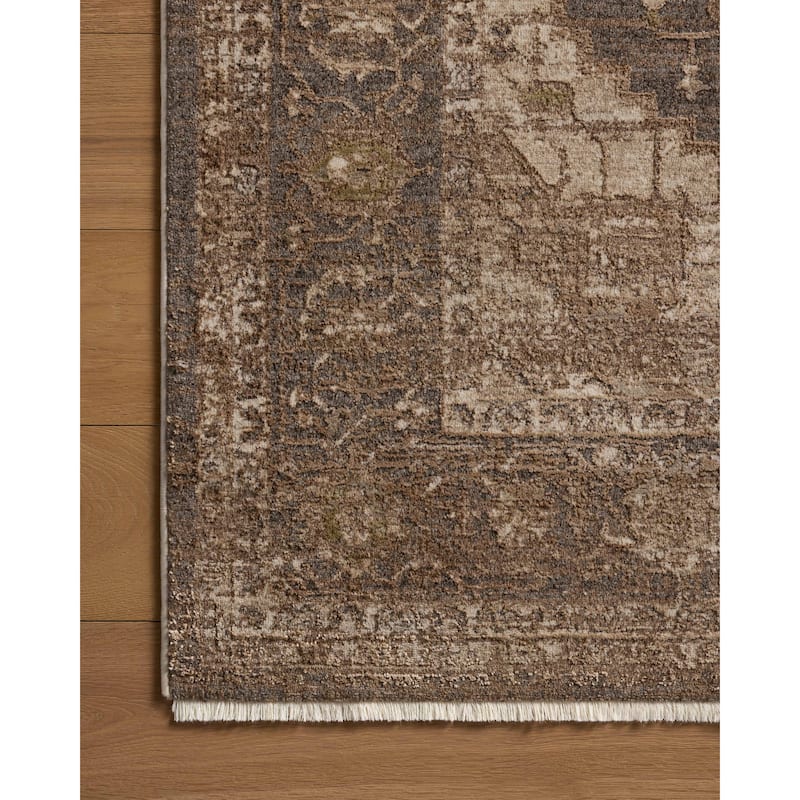 Alexander Home Halden Traditional Area Rug