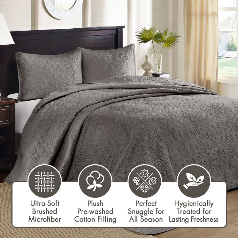 Madison Park Mansfield Reversible Oversized 3-piece Solid Texture Bedspread Quilt Set with Matching Shams