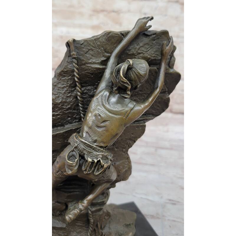 Female Rock Climber Mountaineering Scaling Wall Bouldering Alpinism Bronze Sculpture Statue