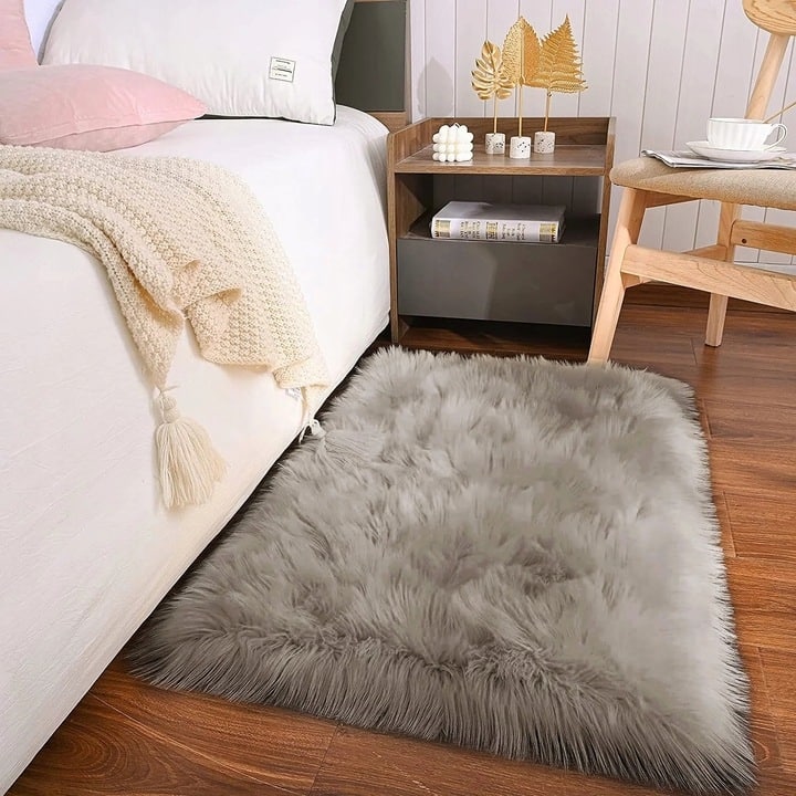 Shaggy Faux Fur Sheepskin Area Rug Super Soft Home Decor Carpet