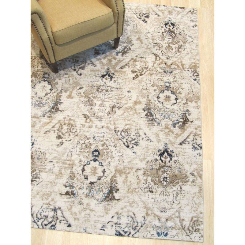 Ivory Transitional Floral Distressed Bohemian Isabella Area Rug - 5' 3 x 7' 3