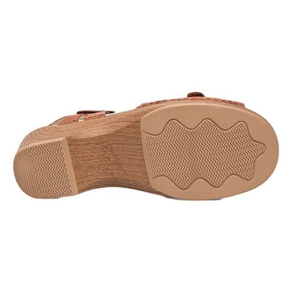 dansko season camel