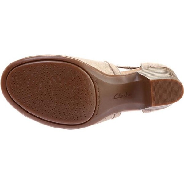 clarks women's valarie kimble heeled sandal