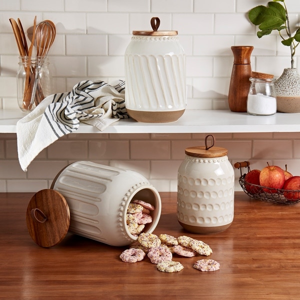 Canisters with wood store lids