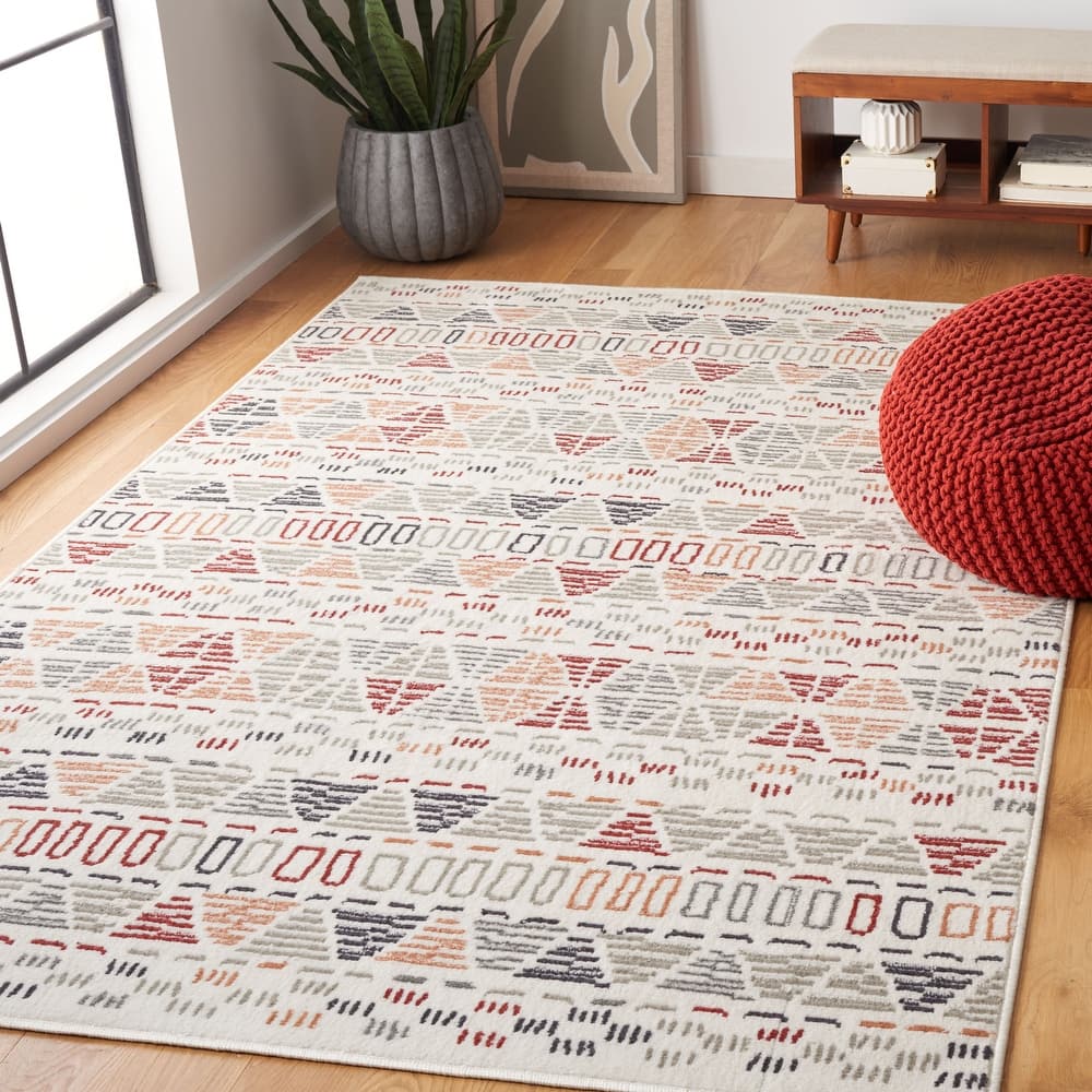 SAFAVIEH Pyramid Malissie Boho Geometric Rug