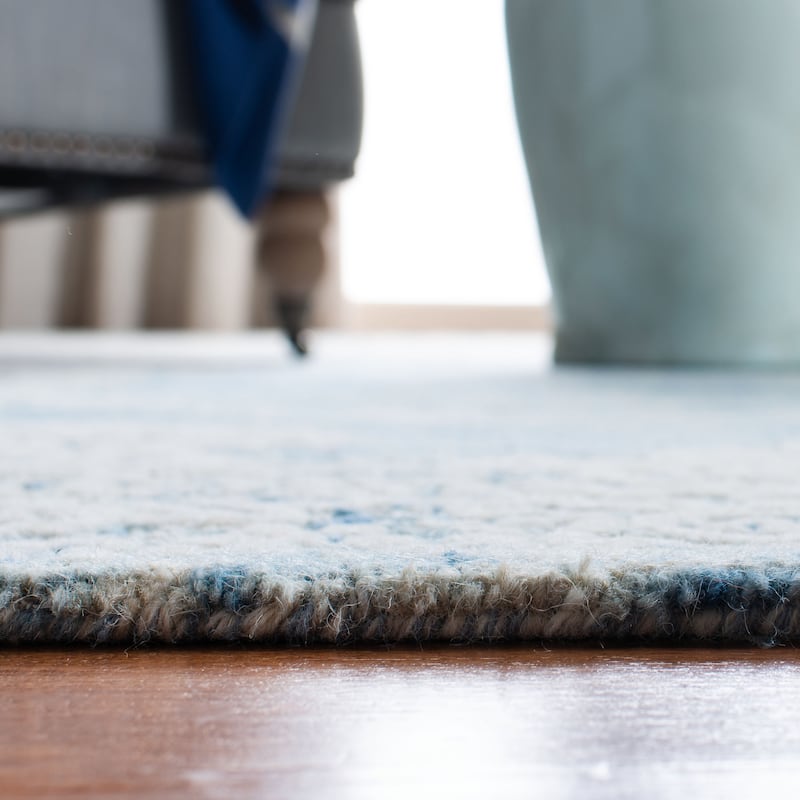 SAFAVIEH Handmade Glamour Severiana Modern Wool Rug