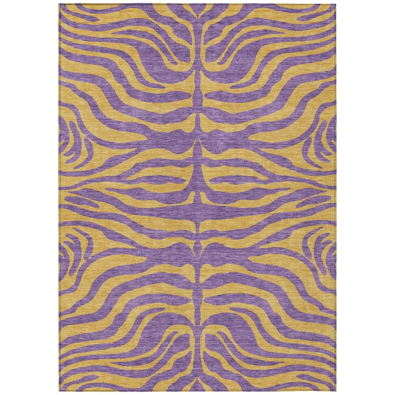 Machine Washable Indoor/ Outdoor Modern Animal Print Chantille Rug