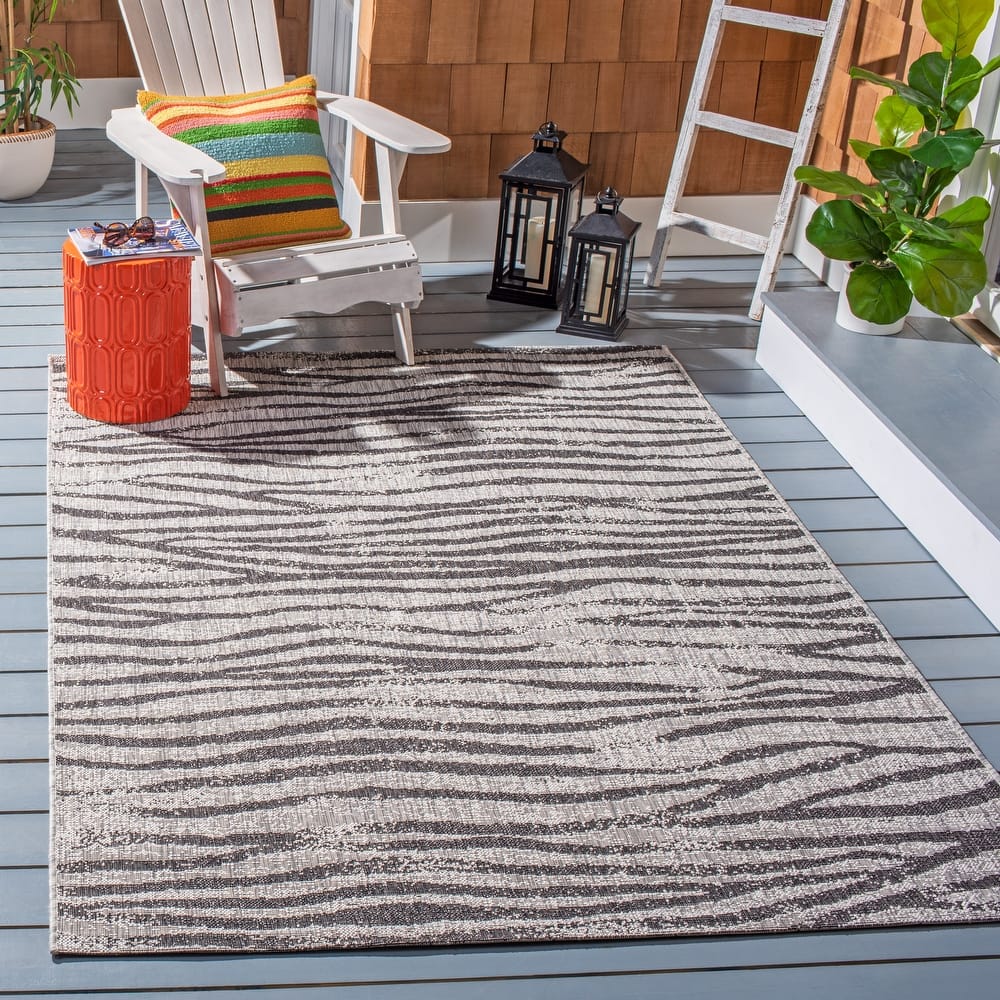 SAFAVIEH Courtyard Nagehan Stripe Indoor/ Outdoor Waterproof Patio Backyard Rug