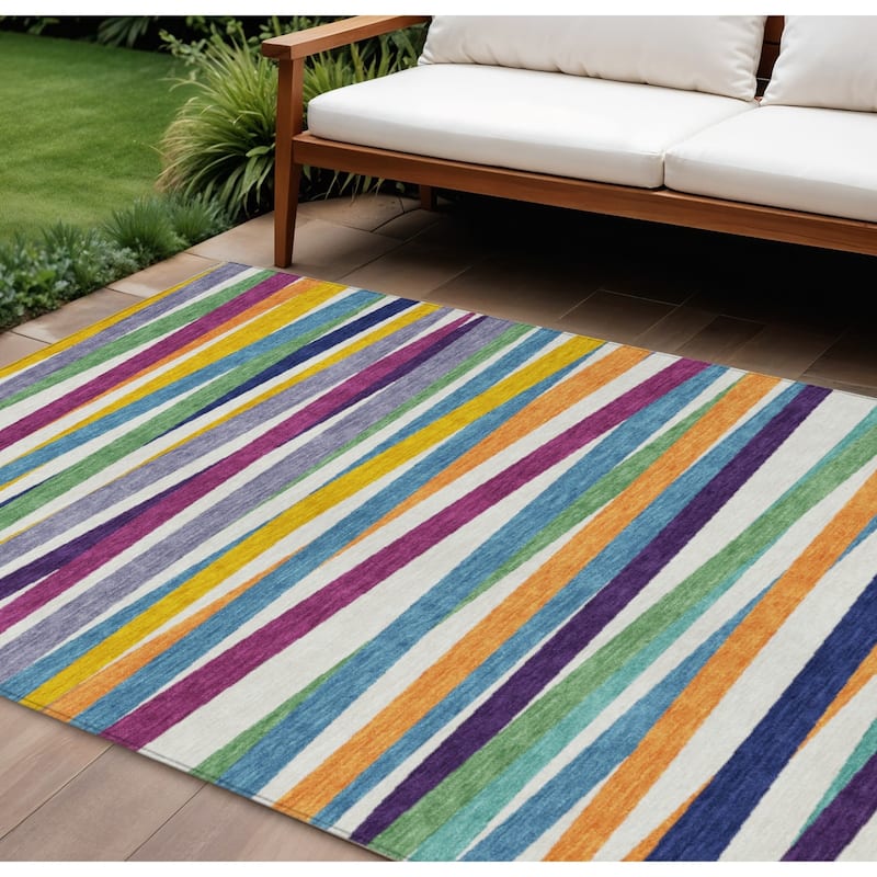 HomeRoots Striped Transitional Rectangle Outdoor Rug - 9' X 12'