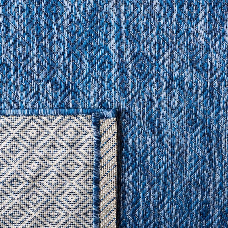 SAFAVIEH Courtyard Lumturie Indoor/Outdoor Waterproof Patio Rug