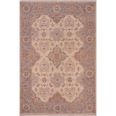 Classic Ziegler Caroyln Ivory/Gray Hand-knotted Rug - 5'7'' x 7'3''