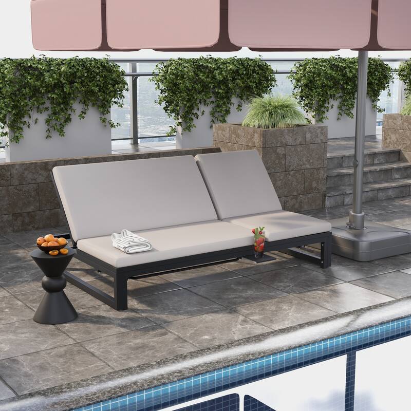 Chelsea Polyester Fabric Outdoor Lounge Chair with Four-Level Adjustable Backrest and Powder-Coated Aluminum Frame