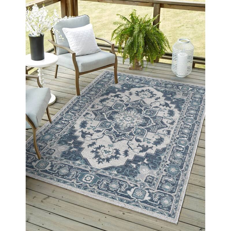 Domani Novarro Traditionally Moroccan Reversible Indoor / Outdoor Area Rug