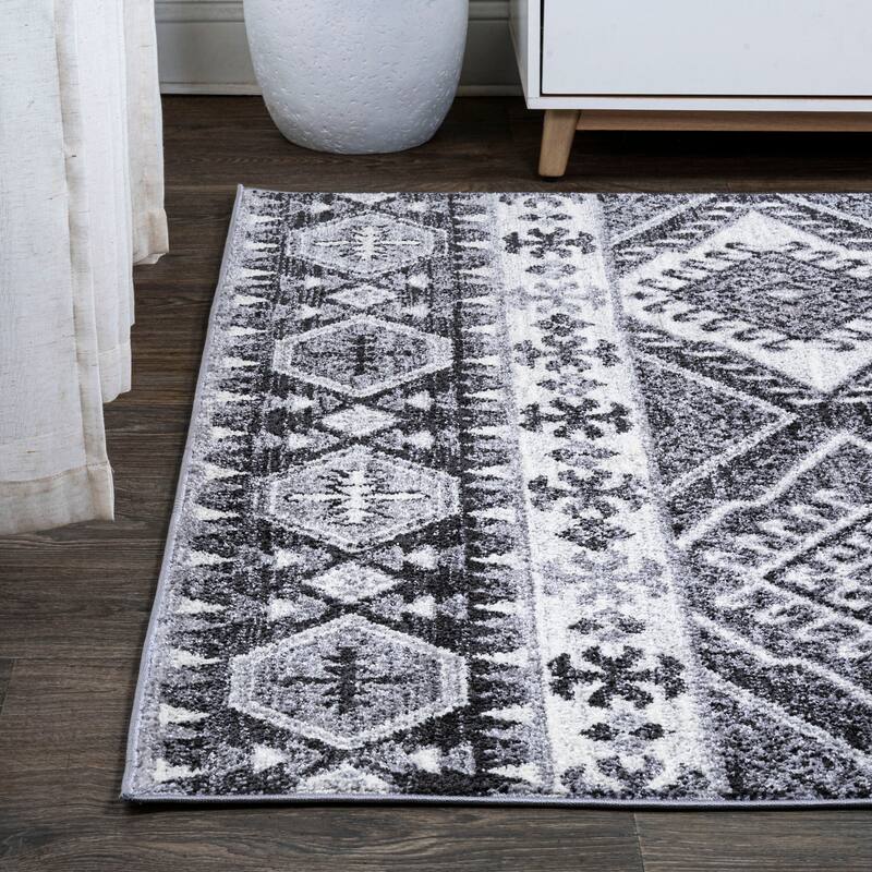 JONATHAN Y Tayri Modern Kilim Geometric Area Rug