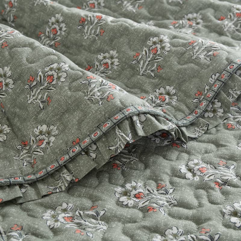 Madison ParK Linwood 3 Piece Ruffle Printed Quilt Set