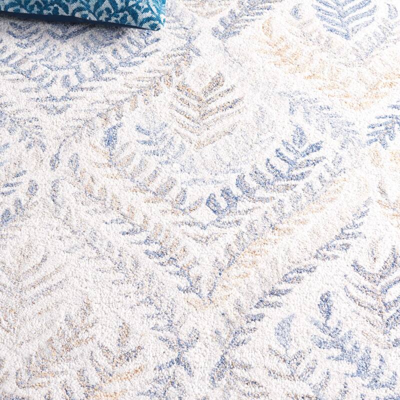 SAFAVIEH Handmade Renewal Saviana Rug