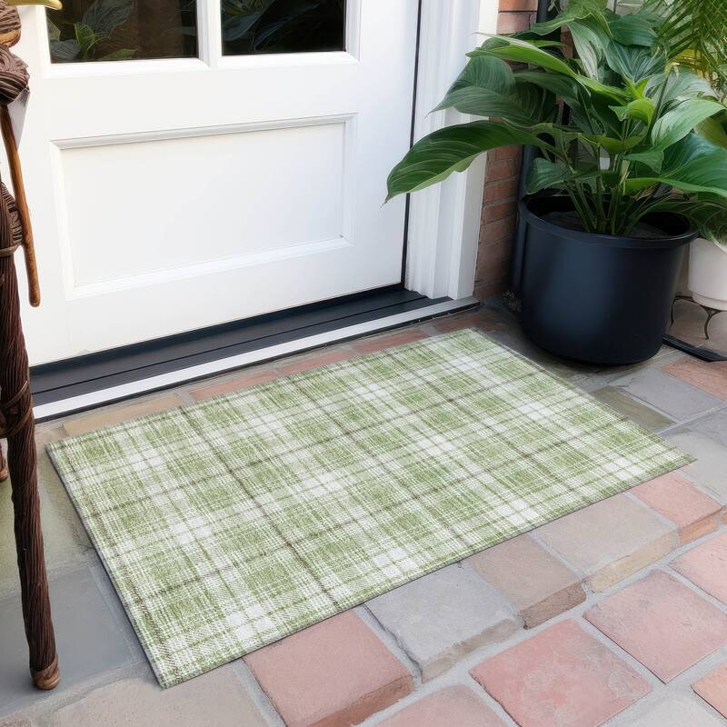 Machine Washable Indoor/ Outdoor Plaid Chantille Rug