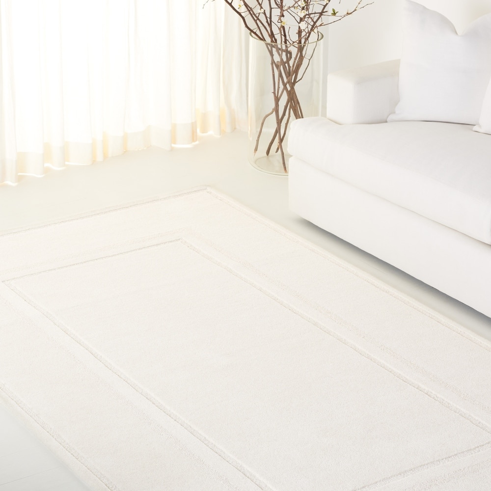 SAFAVIEH Hand-Tufted Lauren Ralph Lauren Sjanelle Traditional Wool Rug