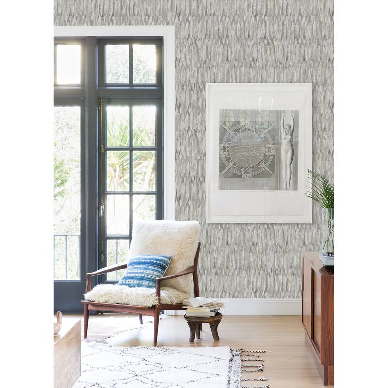 A-Street Prints Kintana Silver Abstract Trellis Wallpaper